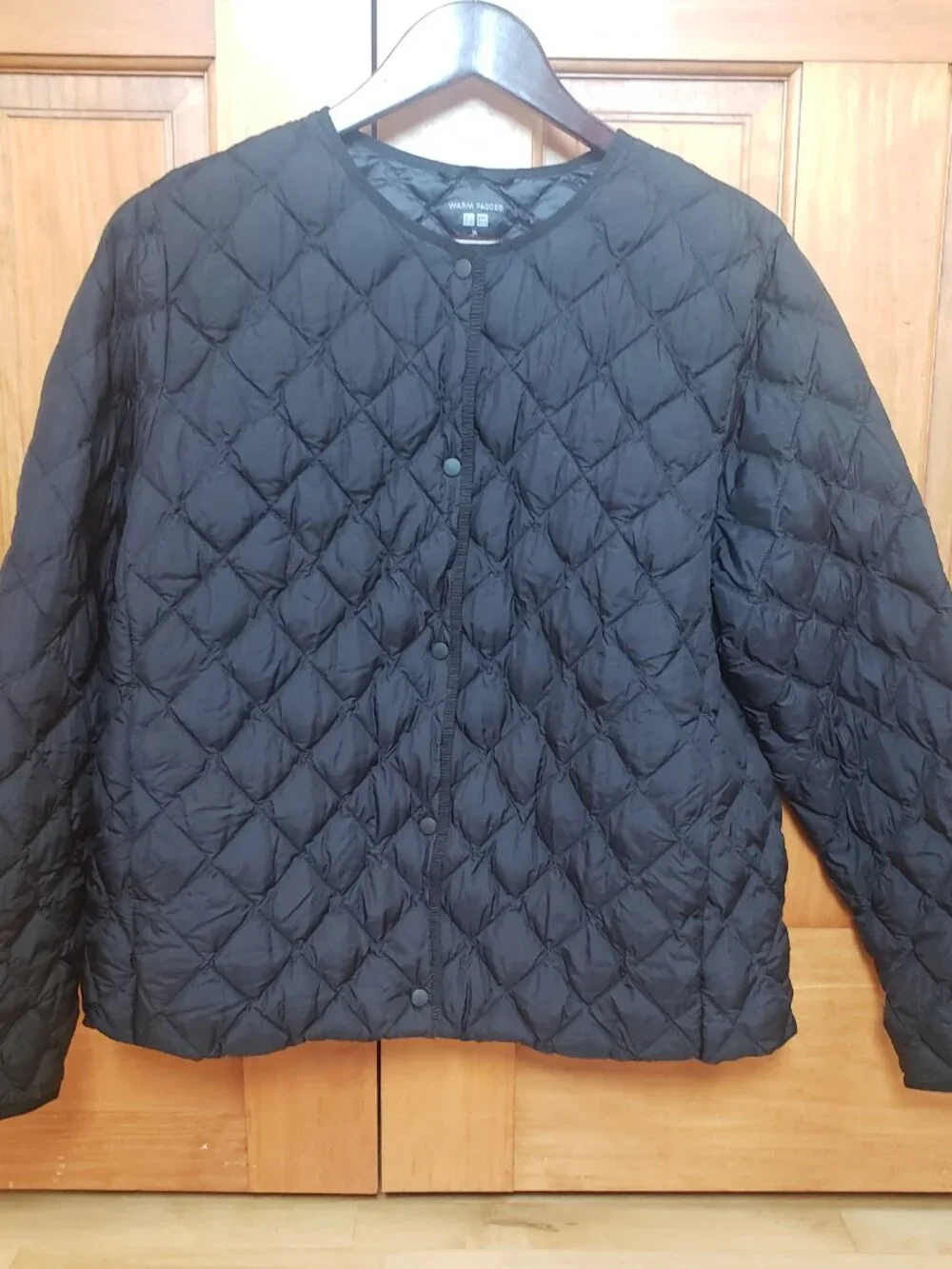 Uniqlo Jacket XL Black Snap Warm Padded Quilted Puffer Outdoors Pockets Cozy
